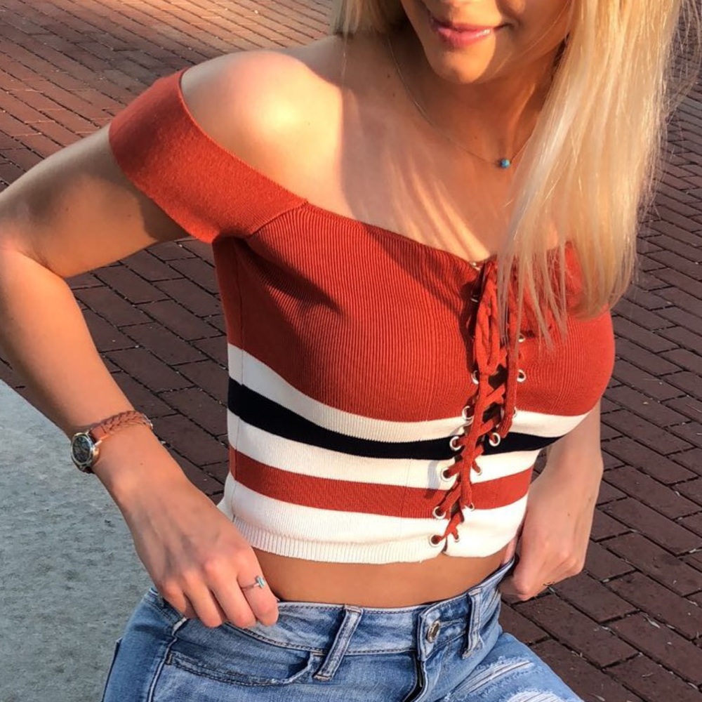 knit crop top